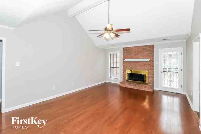 3555 Sunrise Ln - Photo 3 of 15