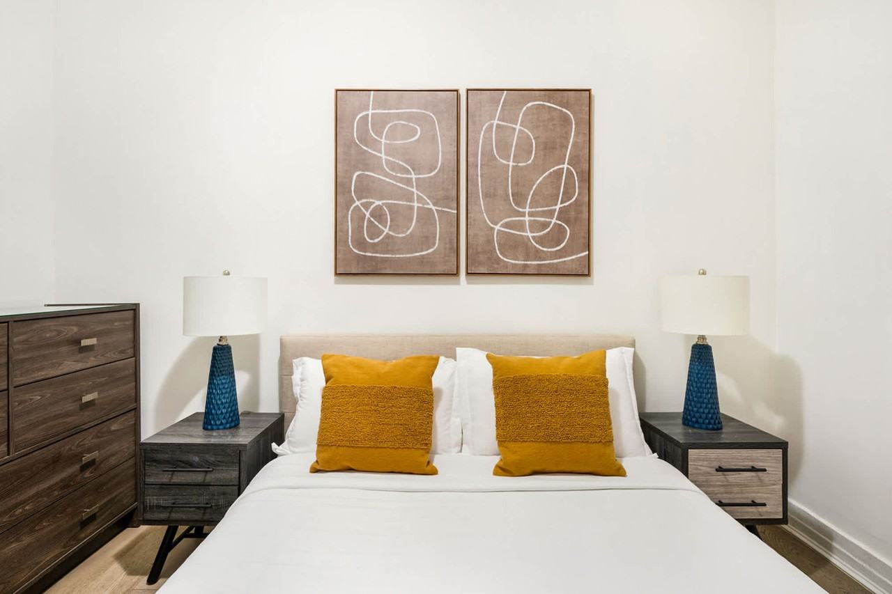 428 W 47th St #1021928P - Photo 3 of 24