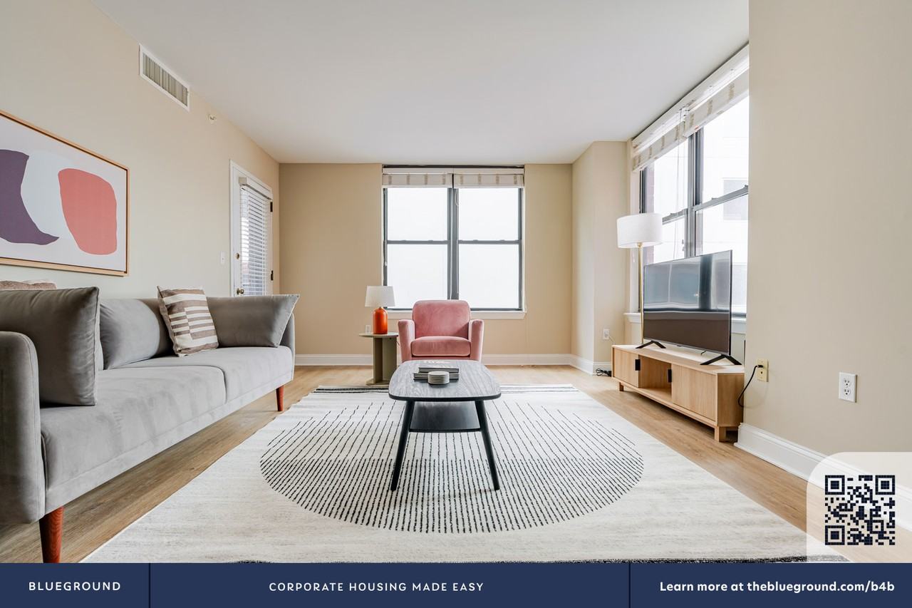 770 5th Street Northwest - Photo 6 of 41