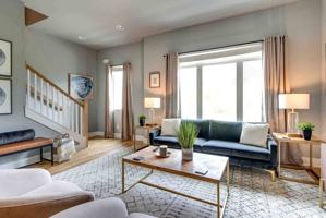 featured image of 966 Youngs Ln