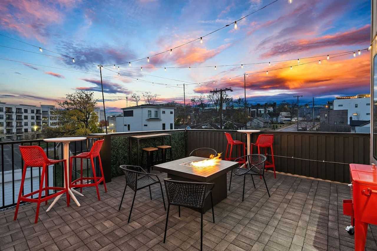 2702 Delaware Ave #1051654P - Photo 7 of 39