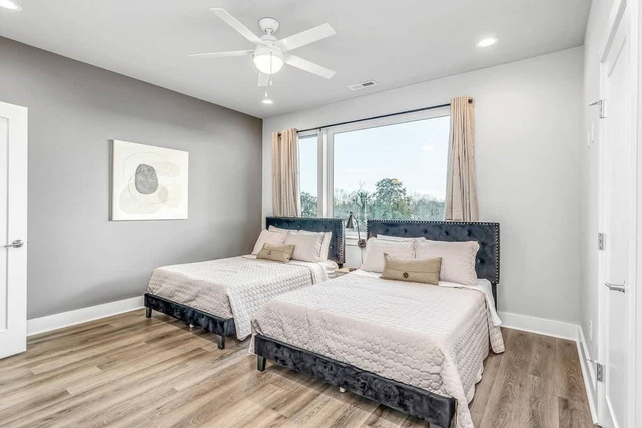 2133 24th Ave N #1051710P - Photo 7 of 25