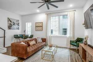 featured image of 738 Douglas Avenue