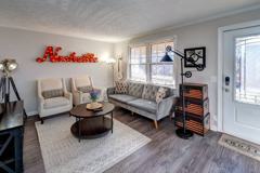 2412 Vaulx Ln - Photo 1 of 1