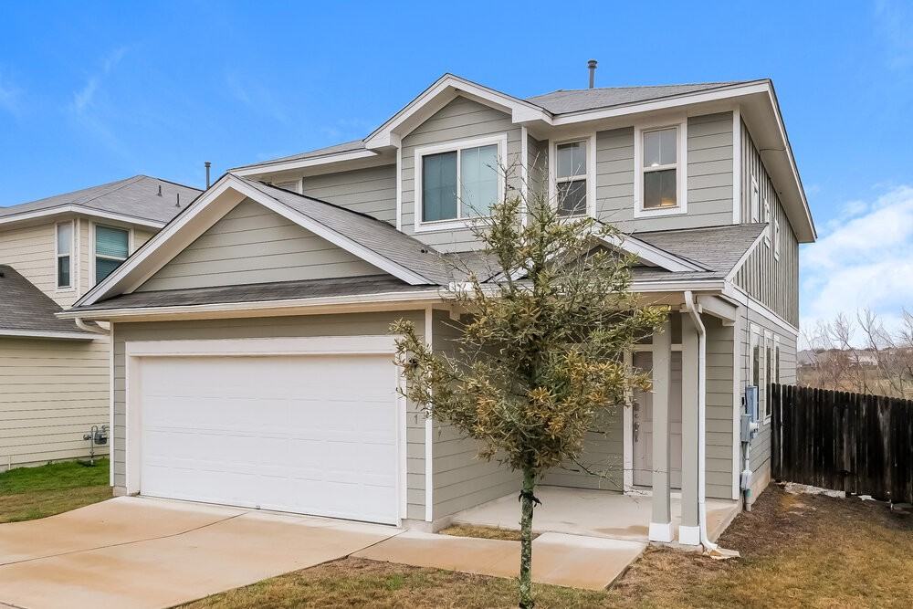 271 Eagle Brook Ln - Photo 4 of 17