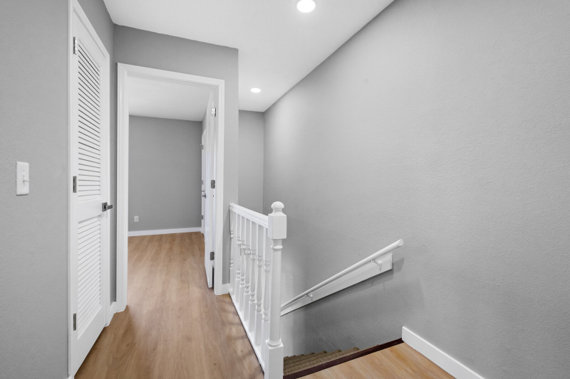 404 Nw D St - Photo 7 of 20