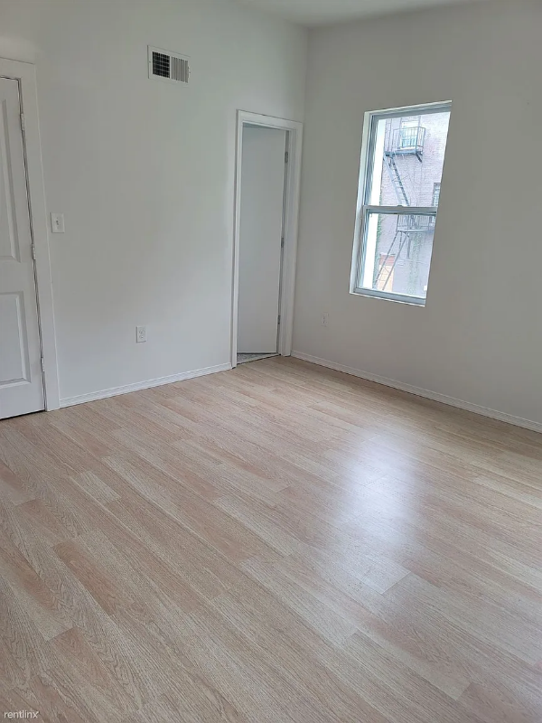 1110 Edmondson Ave #2 - Photo 6 of 20