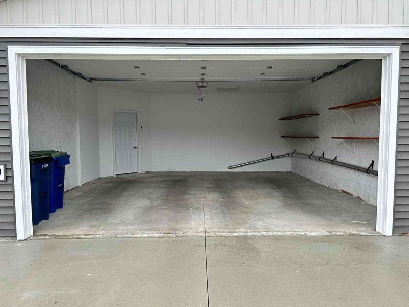 5601 Jefferson St - Photo 7 of 17