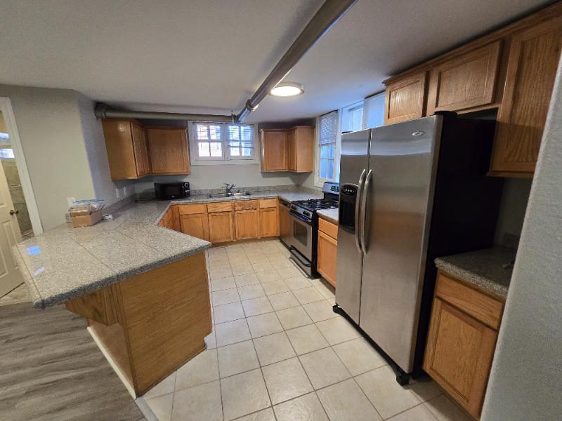 1285 N Josephine St #9 - Photo 3 of 14