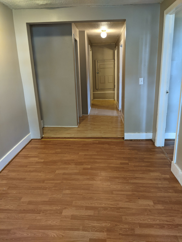 8 Lock St #3 - Photo 2 of 5