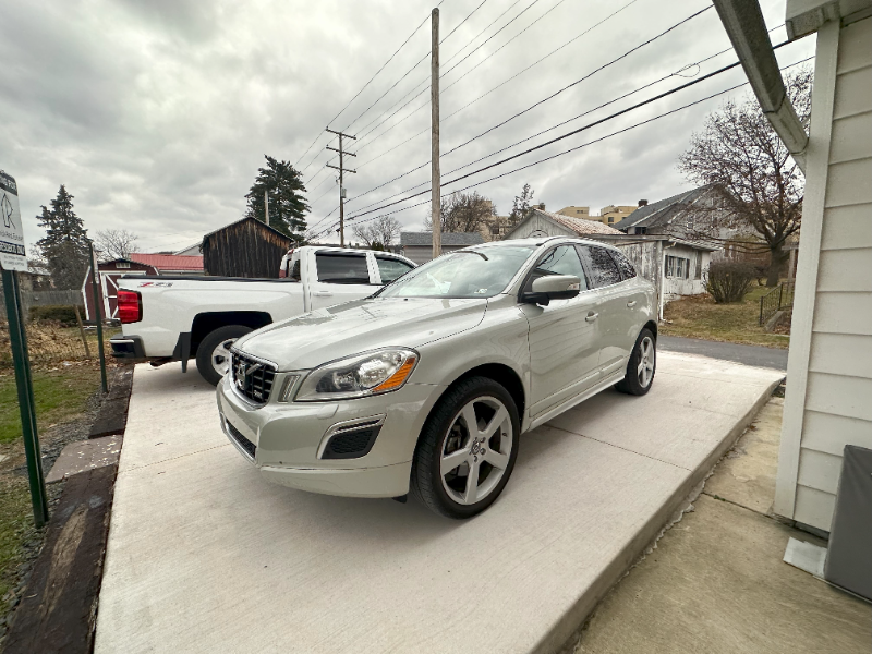 952 Cherry St #101 - Photo 2 of 3