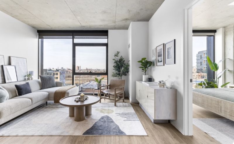 200 N Elizabeth St - Photo 2 of 9