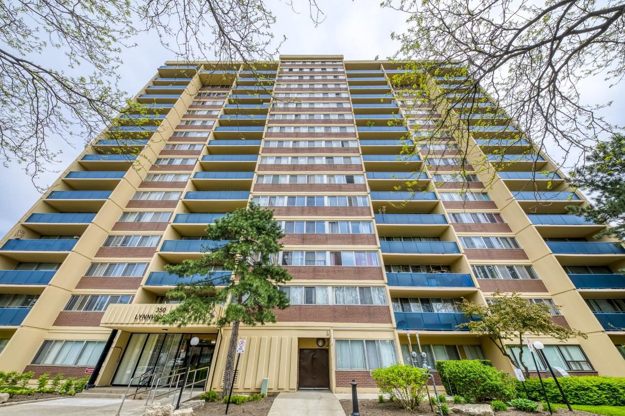 350 Lynnwood Drive and 1230 Whiteoaks Boulevard - Photo 2 of 18