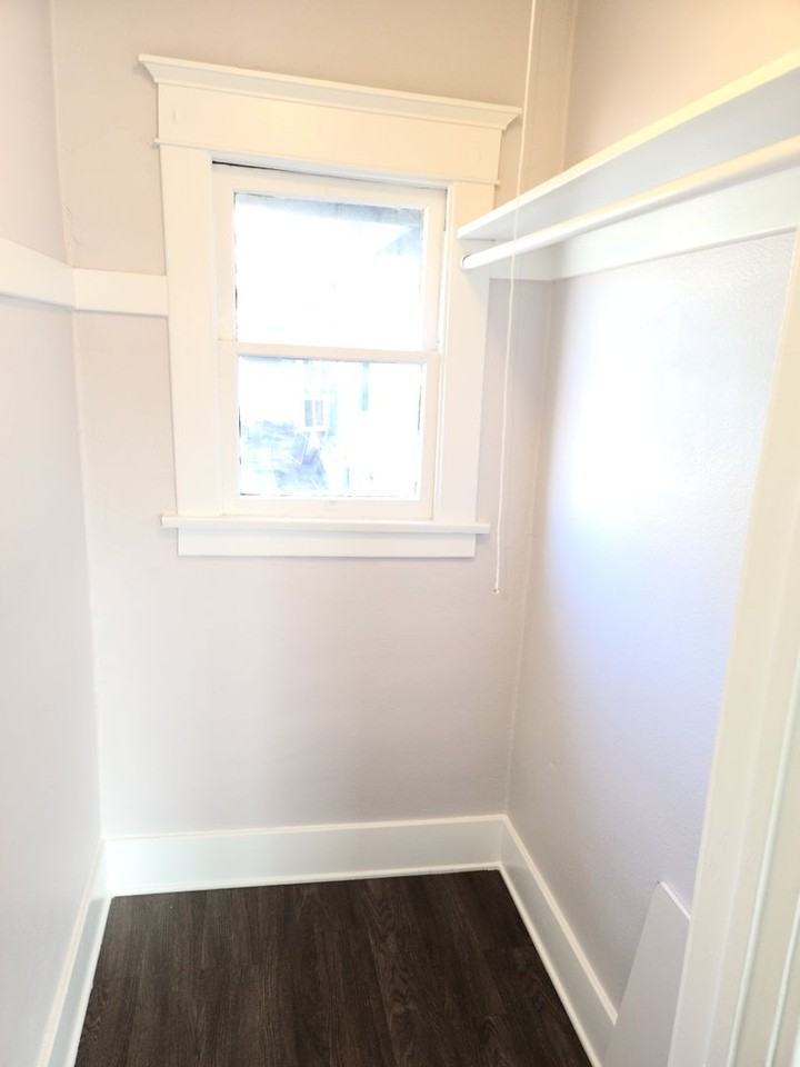 Glendale Lofts - Photo 7 of 21