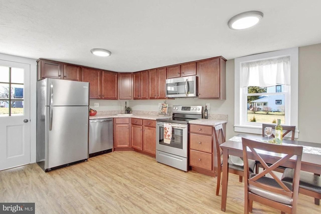 1000 Pleasant Grove Rd - Photo 6 of 23