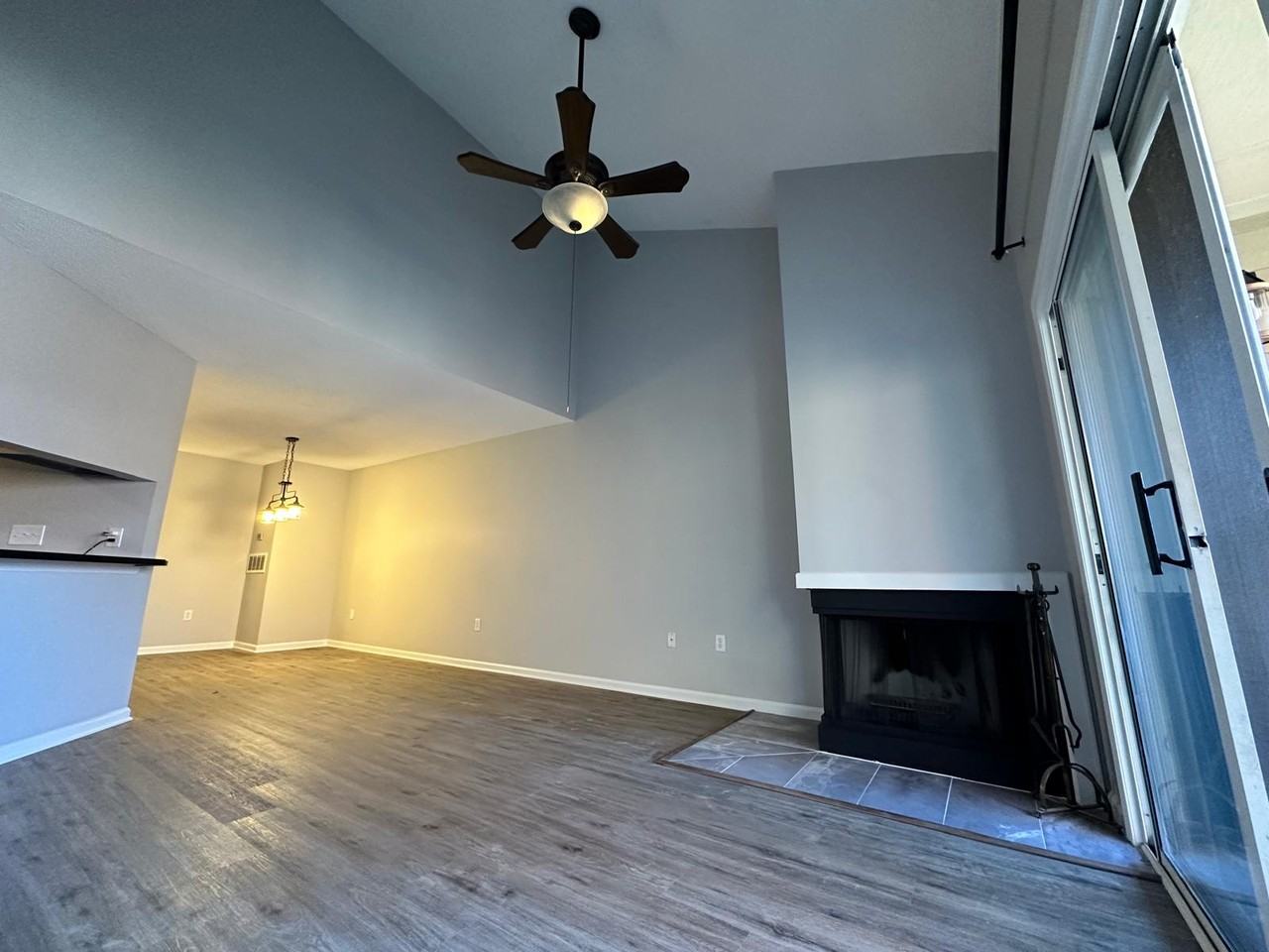 2557 Stockbridge Dr #C - Photo 2 of 19