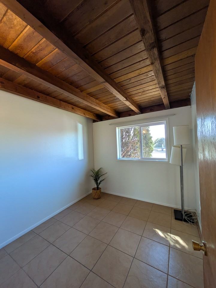 1108 Marron Cir Ne #NA - Photo 6 of 28