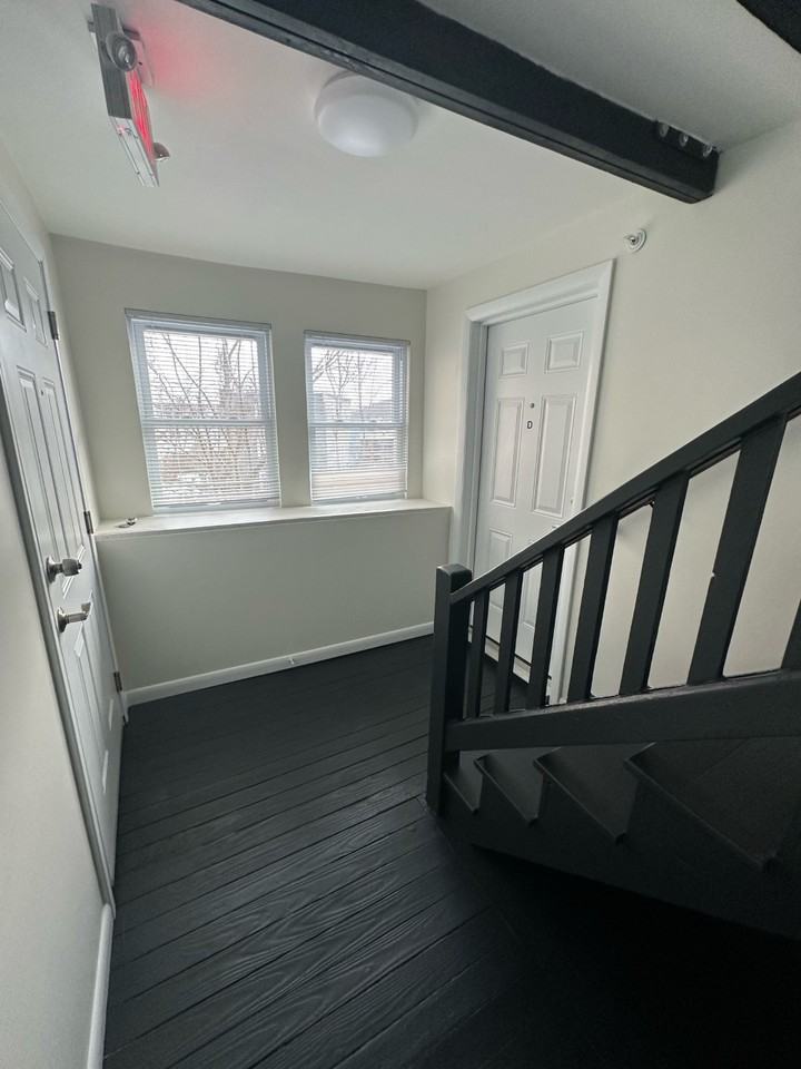 32 Ashburnham Hill Rd #32E - Photo 2 of 14