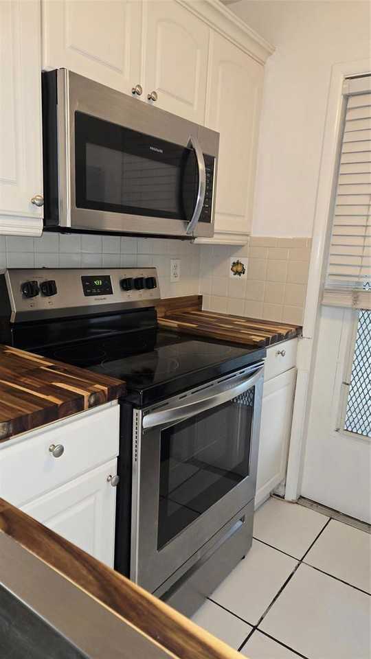 530 Se 2nd Ave #F24 - Photo 2 of 8