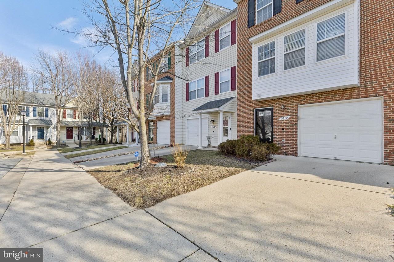 5622 Fishermens Ct - Photo 2 of 29