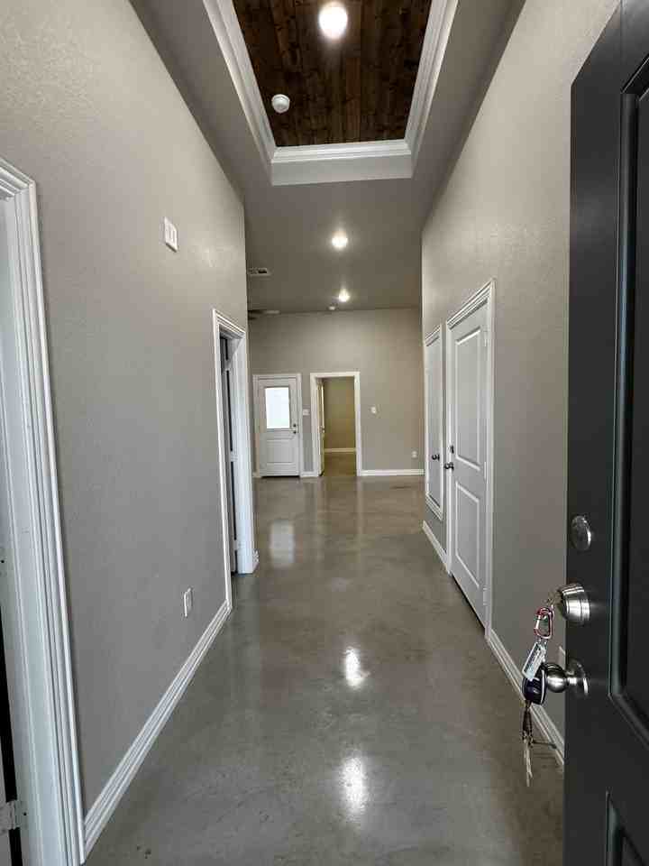 2414 Briar Hollow Drive - Photo 3 of 14