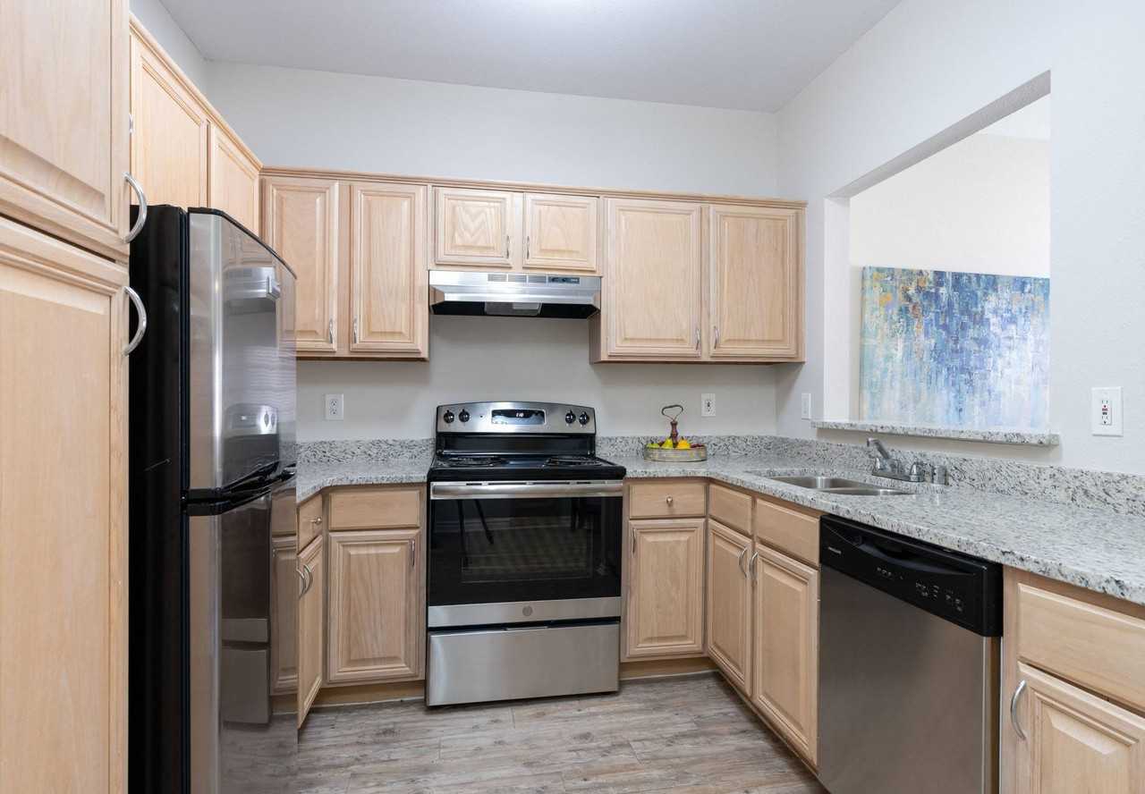 The Estates - Photo 3 of 23