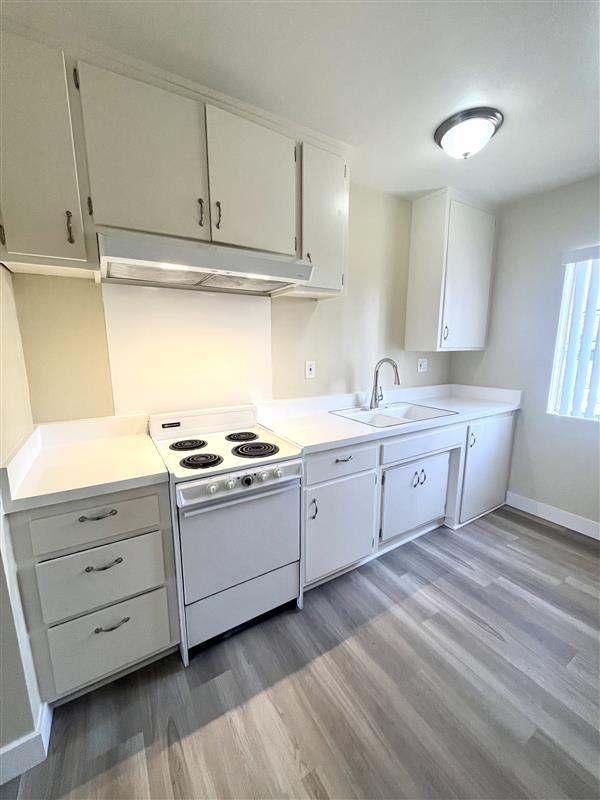 1230 W. Hillandale Ave. - Photo 5 of 11