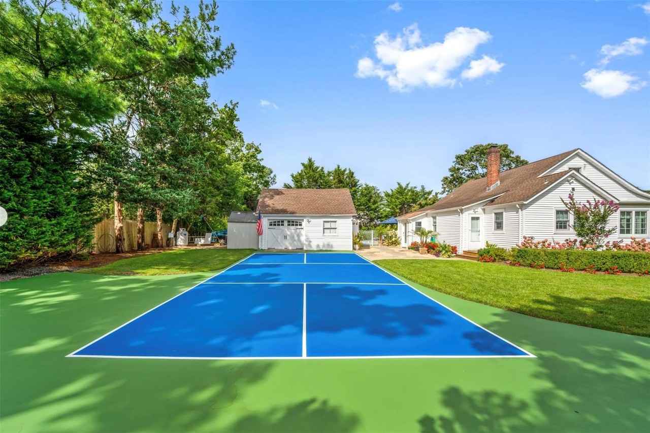 31 Liberty St - Photo 5 of 34