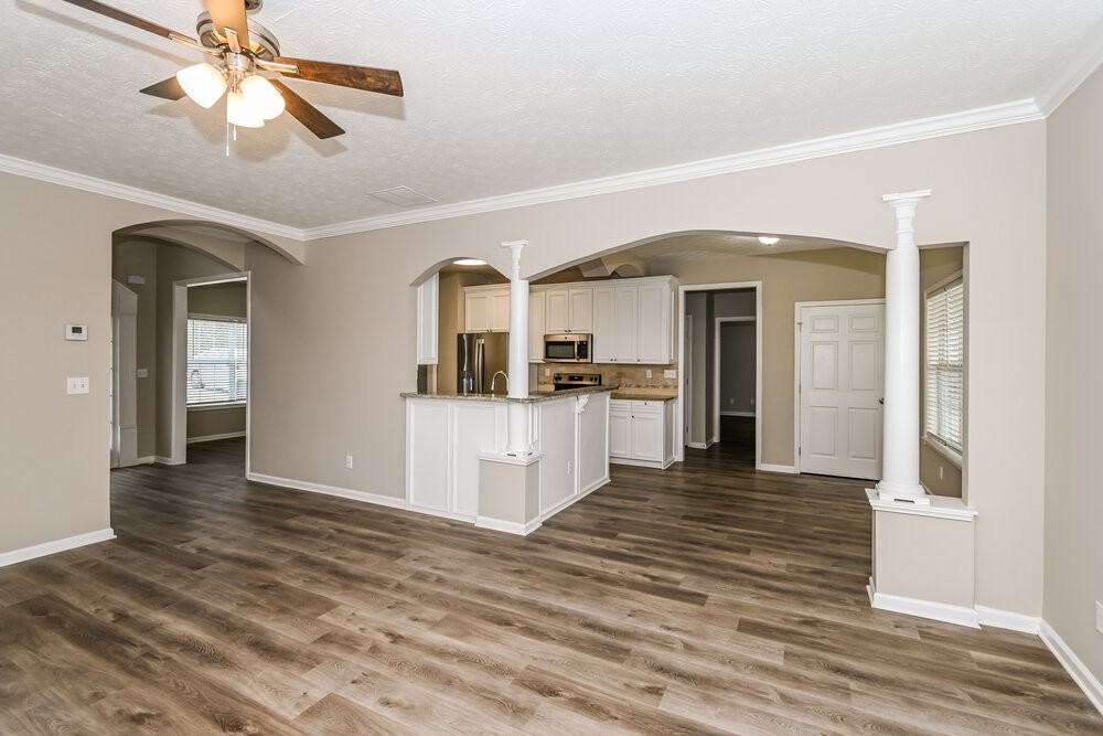 3304 Summer Brooke Ln - Photo 5 of 17