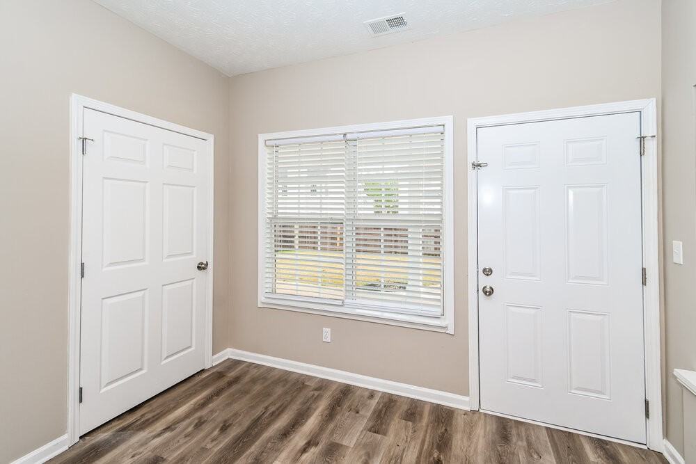 3304 Summer Brooke Ln - Photo 6 of 17