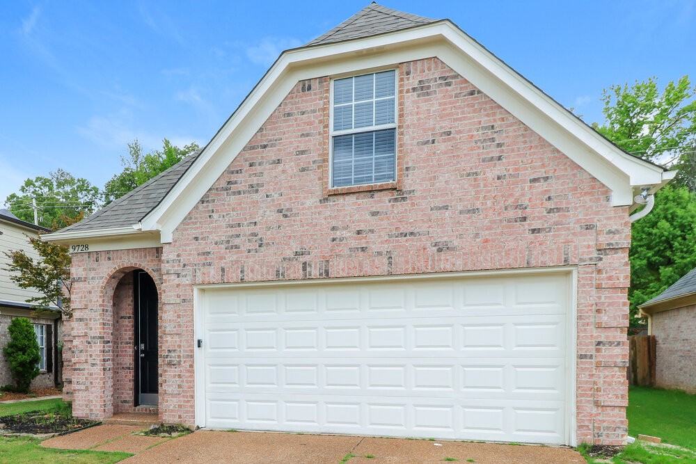 9728 Tucker Creek Cv - Photo 4 of 17