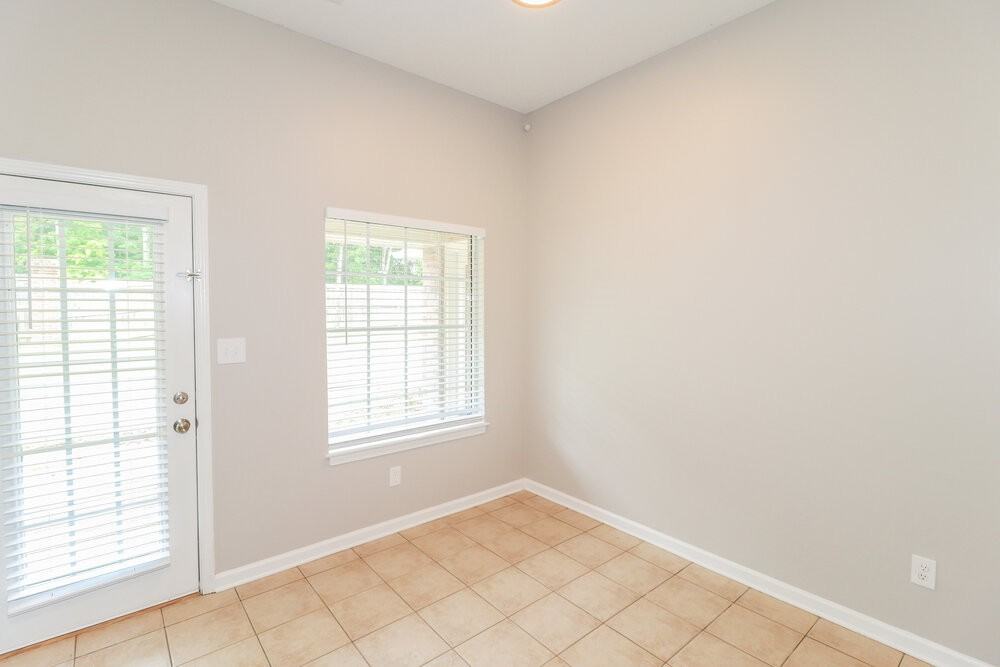 9728 Tucker Creek Cv - Photo 7 of 17