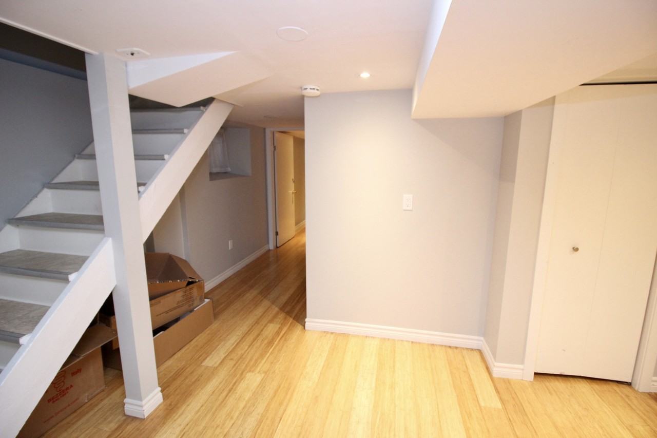 141 Markland St #1 - Photo 2 of 15