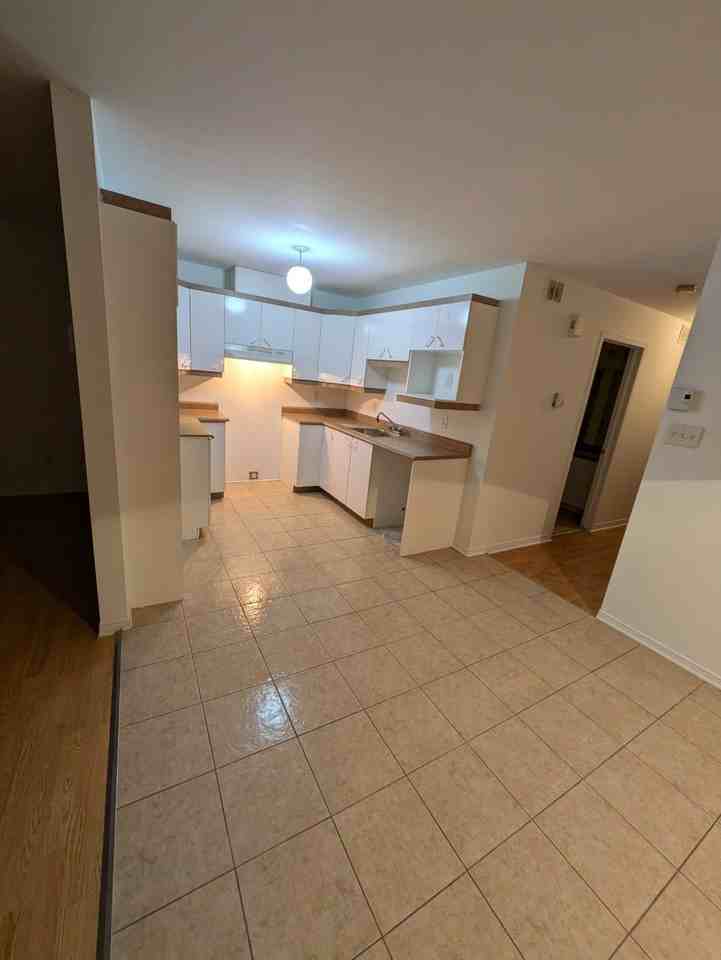 DES GRIVES - Photo 3 of 17