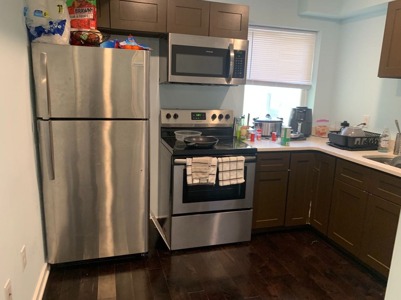 1611 Sydenham - Photo 5 of 50