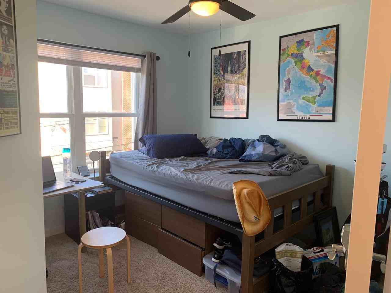 1611 Sydenham - Photo 2 of 50