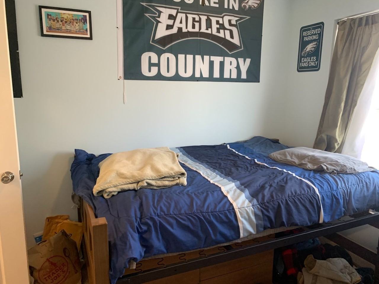 1611 Sydenham - Photo 2 of 50