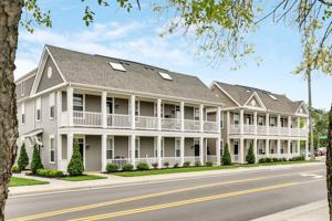 featured image of 1648 Kenny Rd