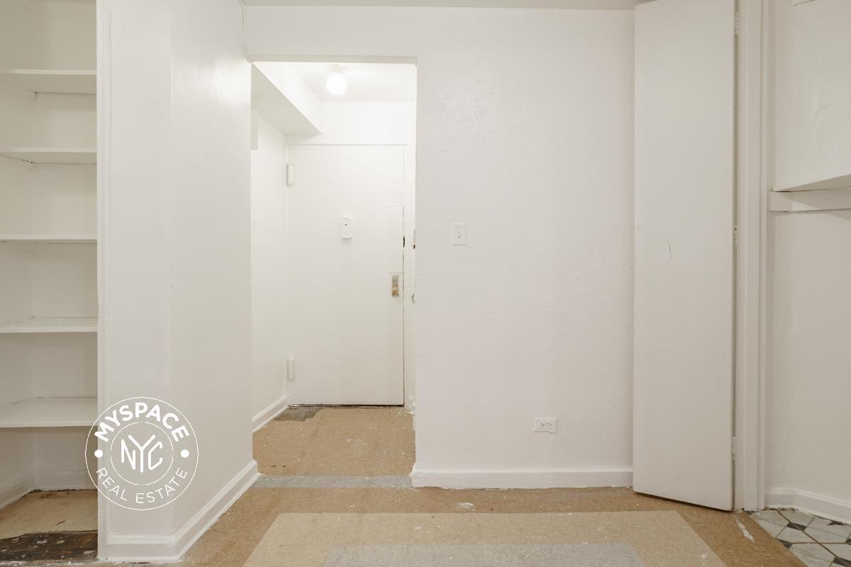 250 Clarkson Ave #319 - Photo 7 of 10
