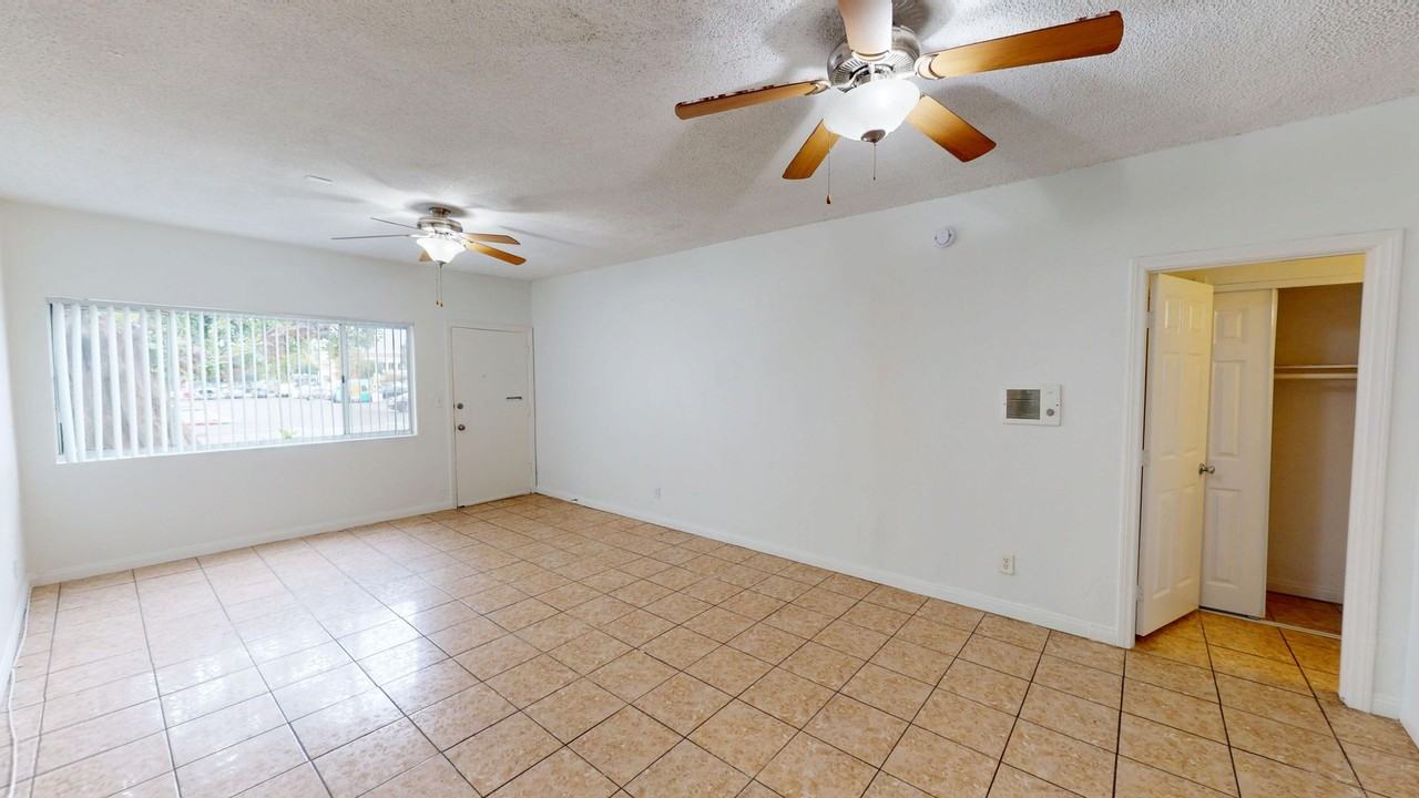 205 Plymouth - Photo 2 of 13