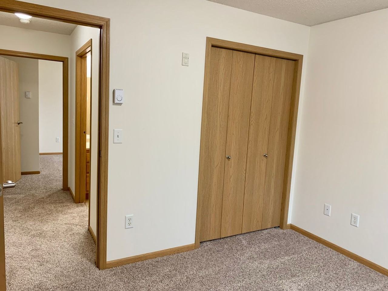 4389 Calico Dr S - Photo 6 of 43