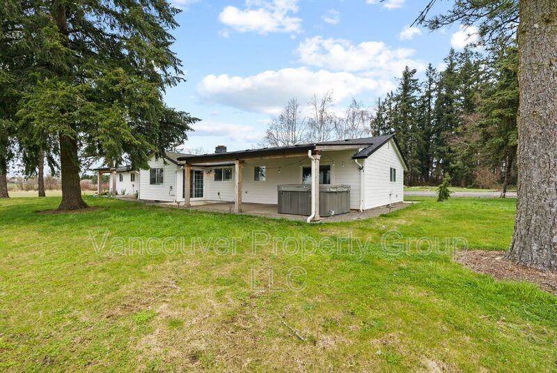 2115 Ne 279th St - Photo 3 of 33