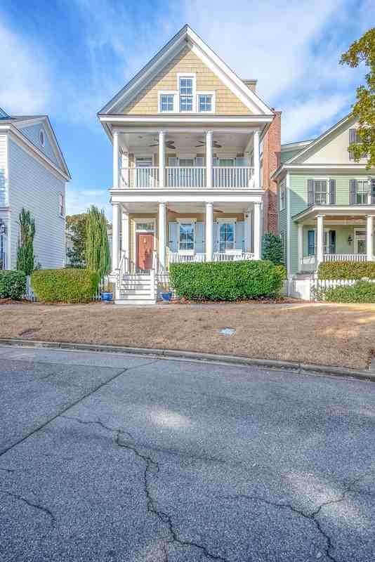 9573 27th Bay St - Photo 2 of 50