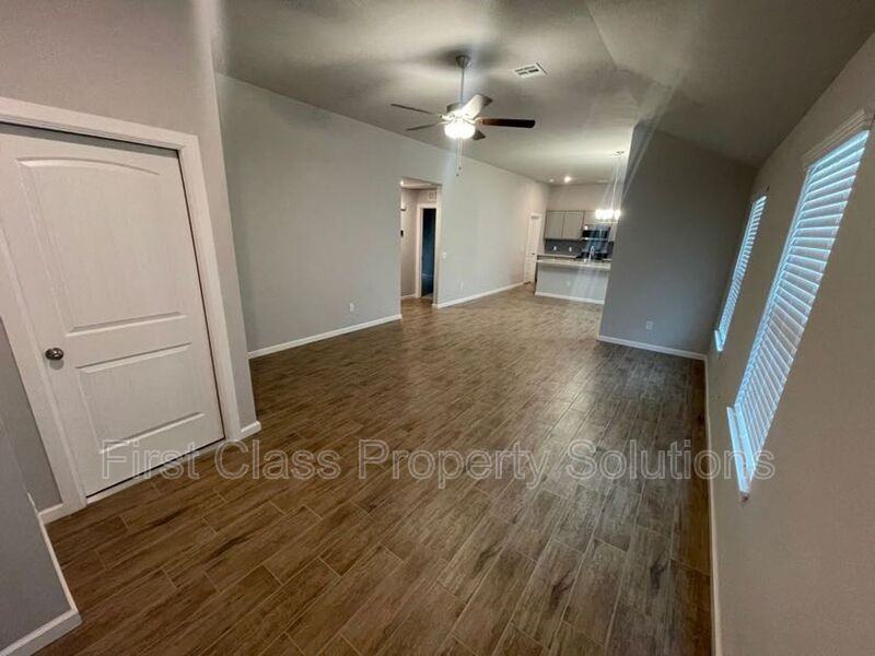 19917 Forsythe Dr - Photo 6 of 33