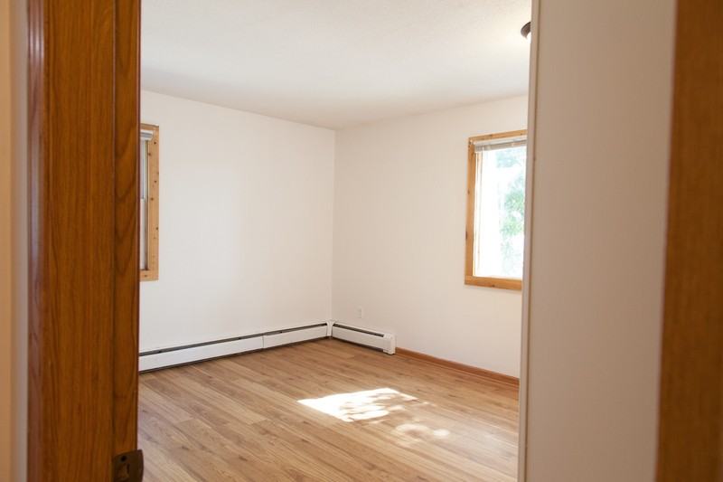 637 13th St S #27 - Photo 6 of 7