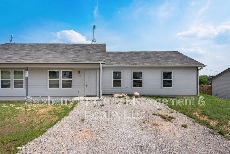 177 Private Road #200 - Photo 5 of 21