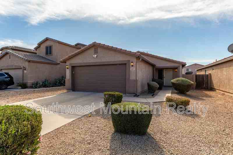 1281 E Ash Rd - Photo 6 of 38