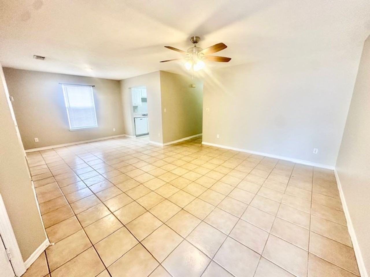 947 Tray Dr - Photo 2 of 31