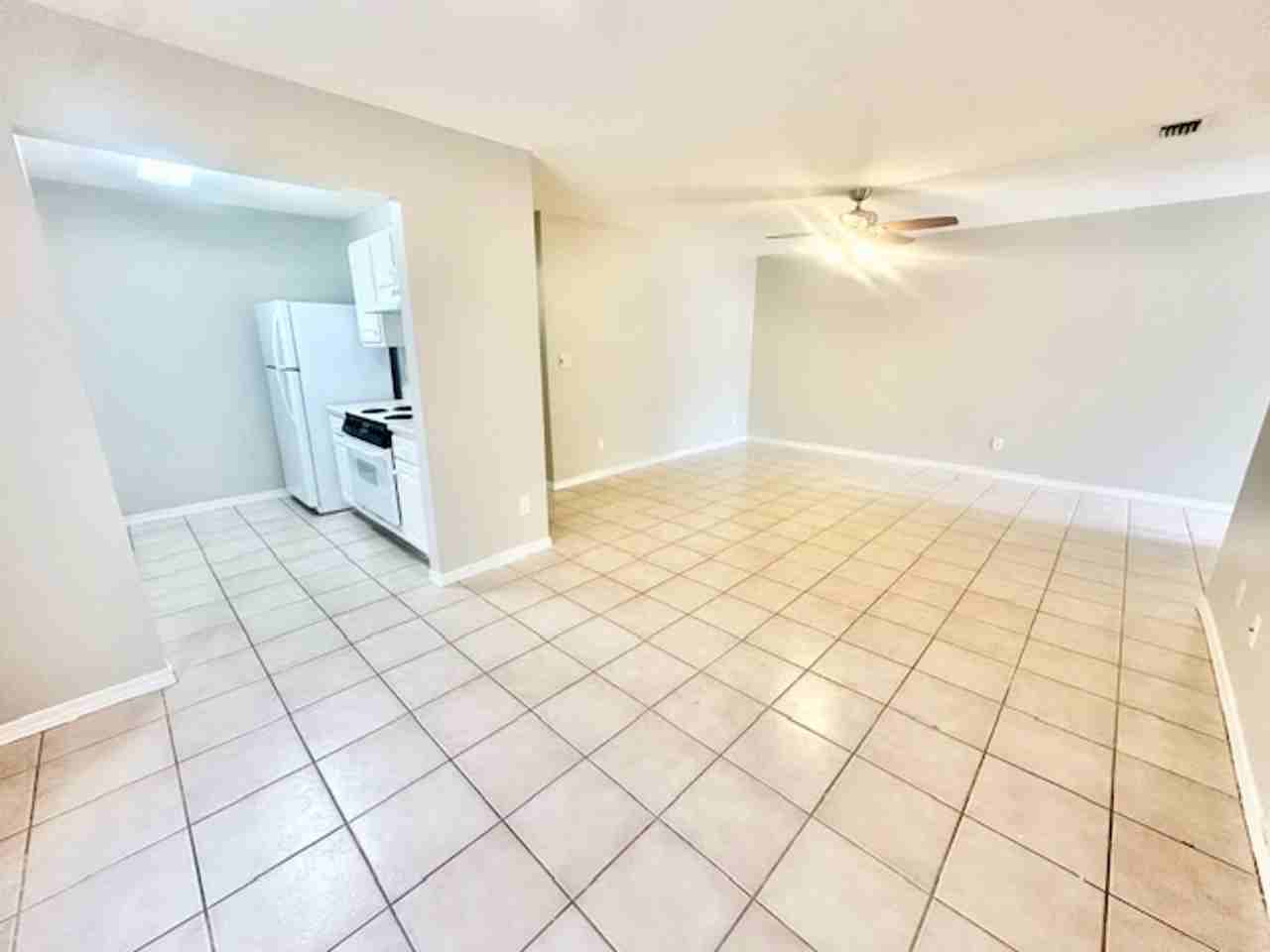947 Tray Dr - Photo 3 of 31