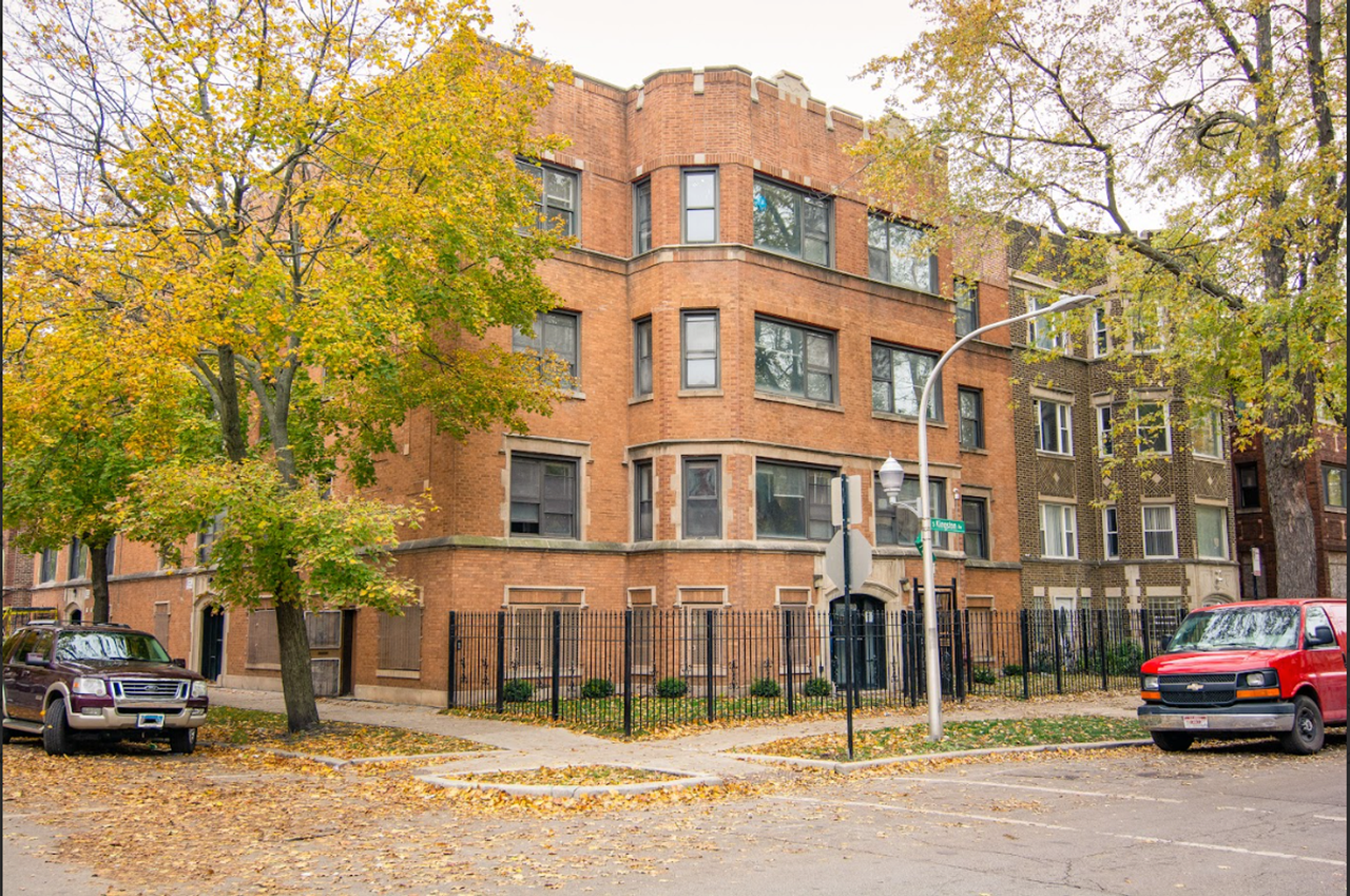 7656 S Kingston Ave - Photo 7 of 7